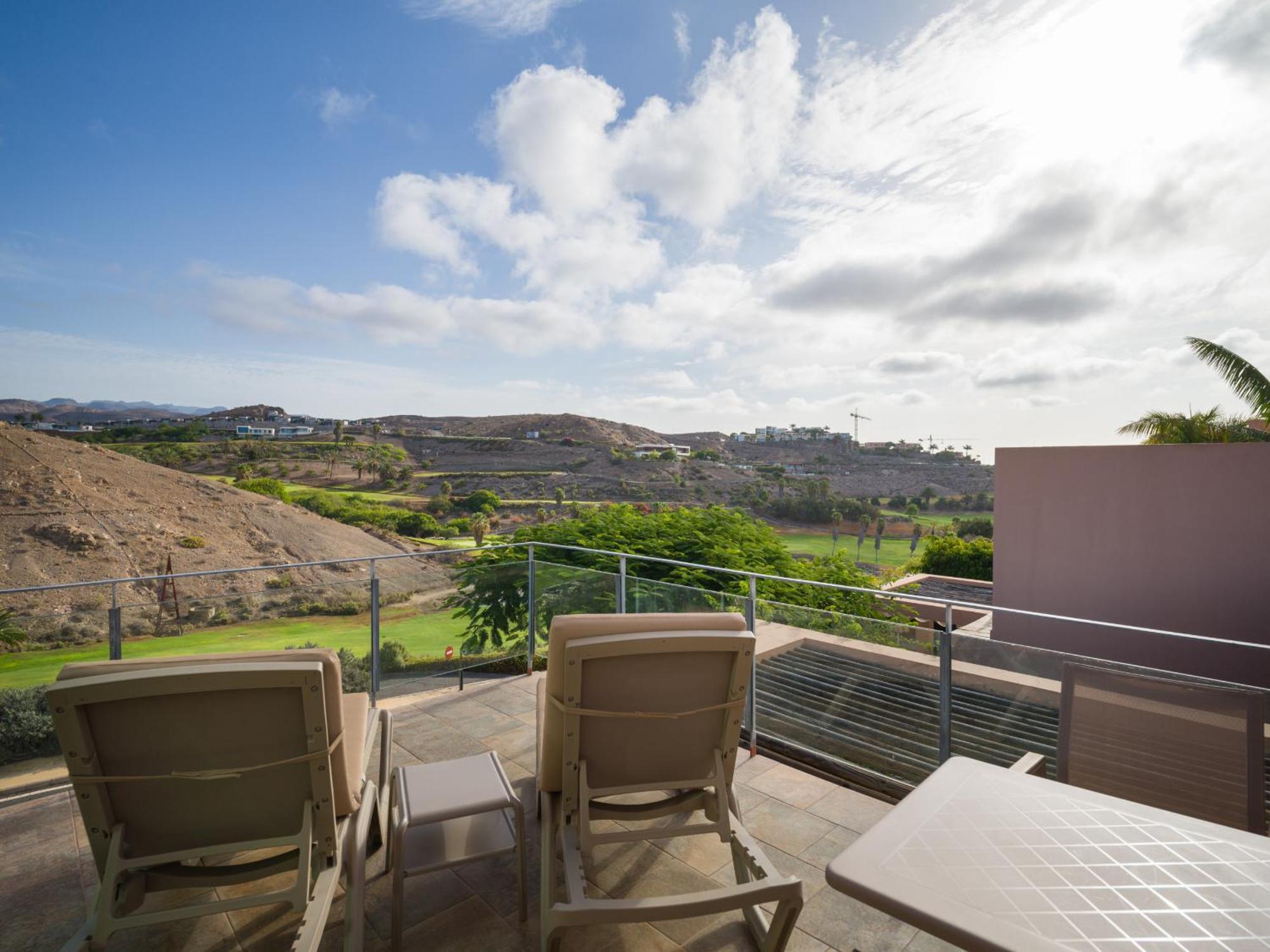 Lagos Villa Salobre (Gran Canaria)